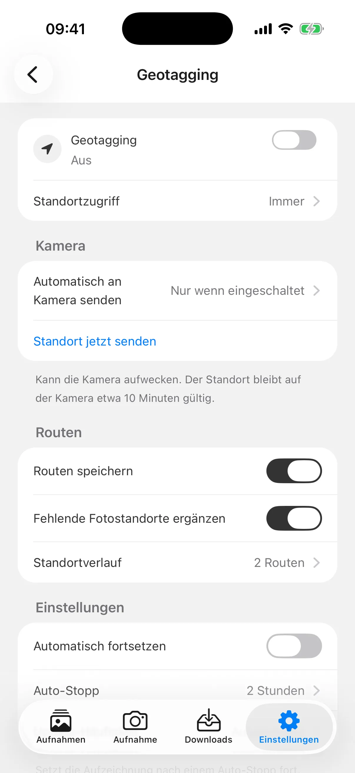 GR Snaps Geotagging-Bildschirm: der Schalter, Standortzugriff, die Gruppe Kamera mit Automatisch an Kamera senden und Standort jetzt senden, die Gruppe Routen und Einstellungen