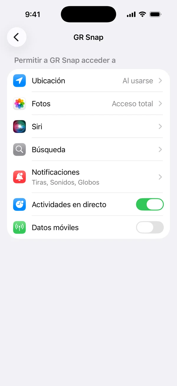 La página propia de GR Snap en Ajustes de iOS, con sus permisos de Localización, Bluetooth, Red local y Fotos